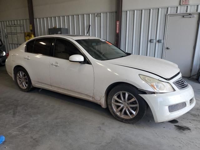 JNKBV61F58M278296 - 2008 INFINITI G35 WHITE photo 4