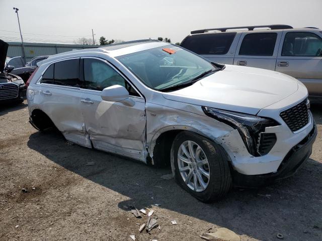 1GYFZBR49NF164654 - 2022 CADILLAC XT4 LUXURY WHITE photo 4