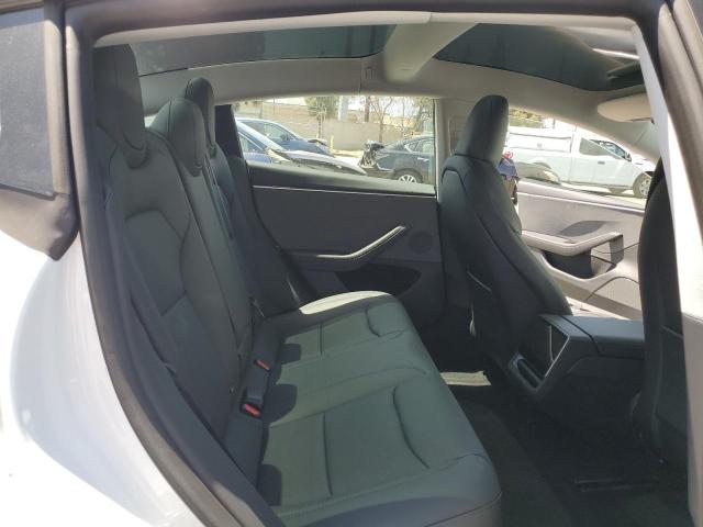 5YJ3E1EA1SF992532 - 2025 TESLA MODEL 3 WHITE photo 10