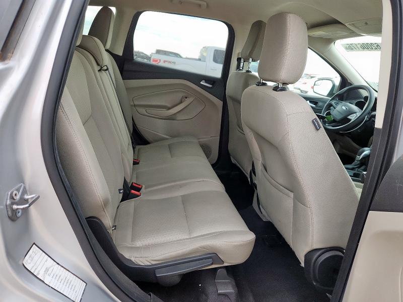 1FMCU9G91KUB07480 - 2019 FORD ESCAPE SE 银色 照片 10