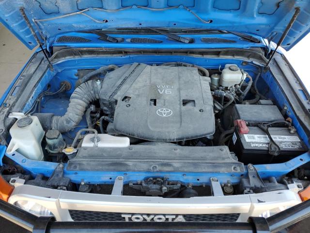 JTEBU11F470097599 - 2007 TOYOTA FJ CRUISER BLUE photo 11