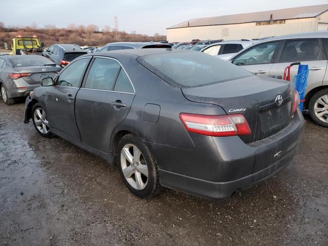 4T1BF3EK9BU166382 - 2011 TOYOTA CAMRY BASE GRAY photo 2