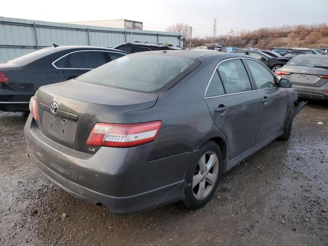 4T1BF3EK9BU166382 - 2011 TOYOTA CAMRY BASE GRAY photo 3