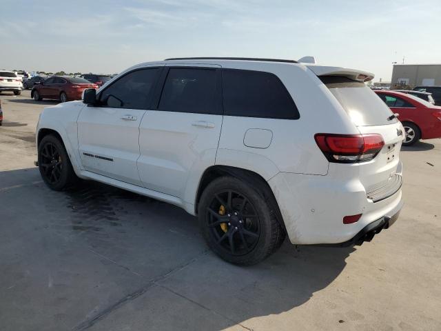 1C4RJFN99JC405773 - 2018 JEEP GRAND CHER TRACKHAWK WHITE photo 2