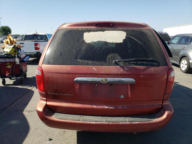 1C4GP45R05B411516 - 2005 CHRYSLER TOWN & COU წითელი ფოტო 6
