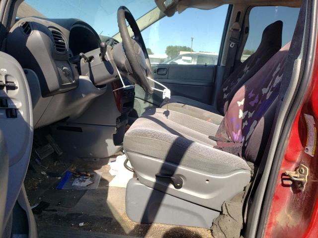 1C4GP45R05B411516 - 2005 CHRYSLER TOWN & COU წითელი ფოტო 7