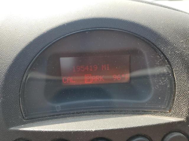 2G2WP552X61136506 - 2006 PONTIAC GRAND PRIX GOLD photo 9