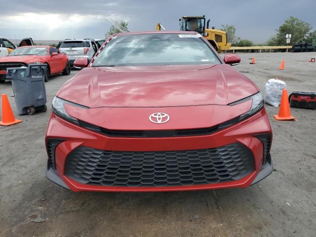4T1DAACK4SU086955 - 2025 TOYOTA CAMRY XSE RED photo 5