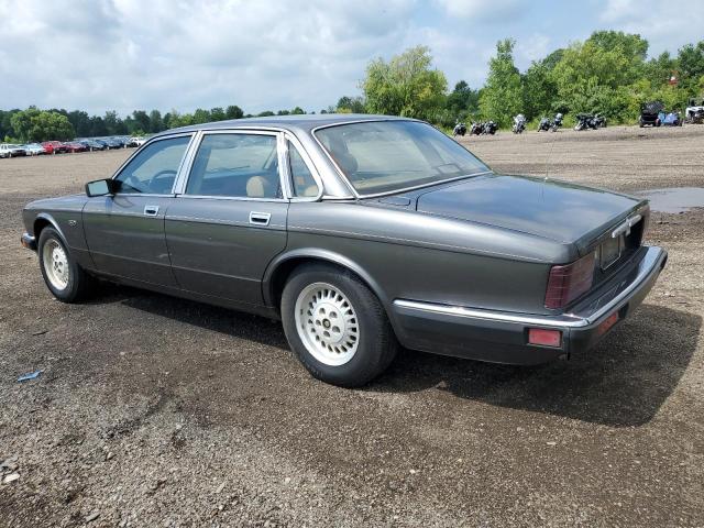 SAJHY1544KC584757 - 1989 JAGUAR XJ6 GRAY photo 2