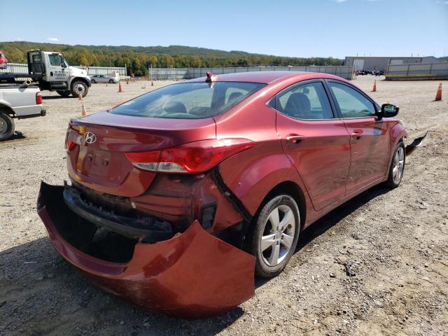 5NPDH4AE8DH354787 - 2013 HYUNDAI ELANTRA GLS RED photo 4