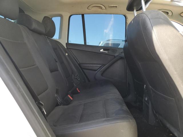 WVGAV7AX3GW578056 - 2016 VOLKSWAGEN TIGUAN S WHITE photo 11