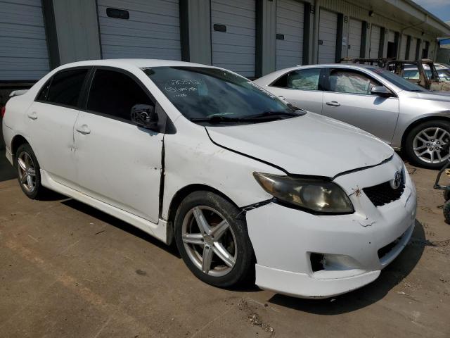 1NXBU4EEXAZ371603 - 2010 TOYOTA COROLLA BASE WHITE photo 4