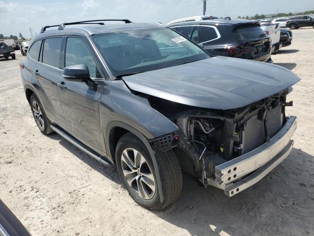 5TDGZRAH5MS524261 - 2021 TOYOTA HIGHLANDER XLE Մոխրագույն լուսանկար 4