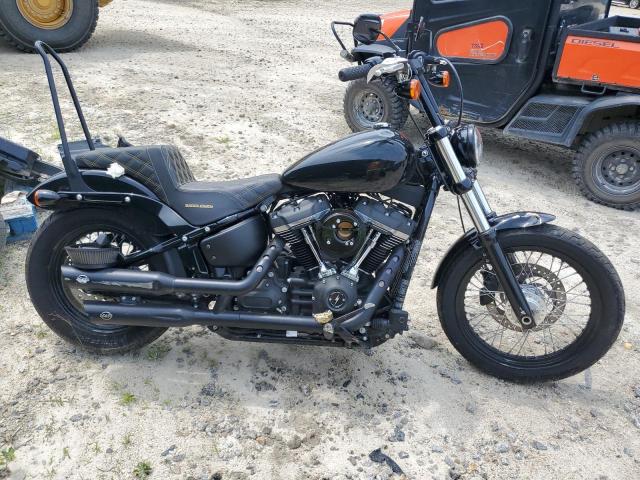 1HD1YJJ17JC076291 - 2018 HARLEY-DAVIDSON FXBB STREET BOB BLACK photo 1