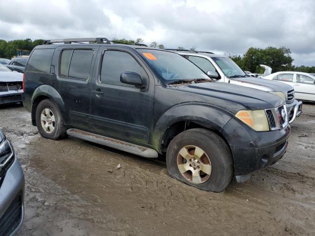 5N1AR18U16C641118 - 2006 NISSAN PATHFINDER LE BLACK photo 4