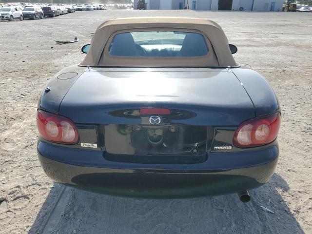 JM1NB353610206980 - 2001 MAZDA MX-5 MIATA BASE BLACK photo 6
