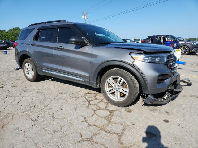 1FMSK8DH7MGB66395 - 2021 FORD EXPLORER XLT GRAY photo 4