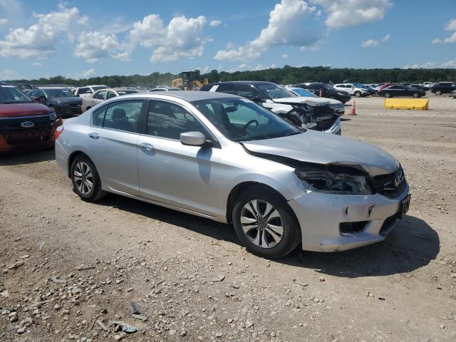 1HGCR2F34DA167723 - 2013 HONDA ACCORD LX SILVER photo 4