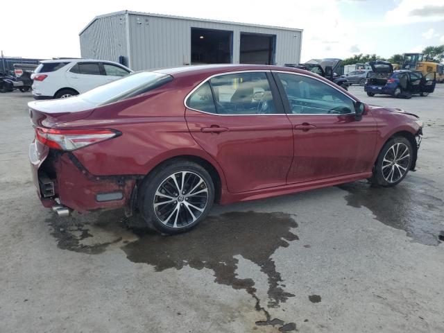 4T1B11HK2JU663545 - 2018 TOYOTA CAMRY L RED photo 3