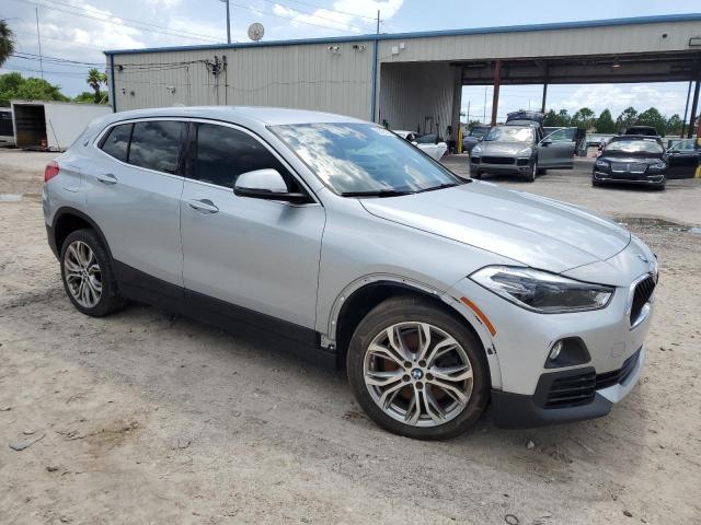 WBXYJ3C35JEJ91591 - 2018 BMW X2 SDRIVE28I SILVER photo 4