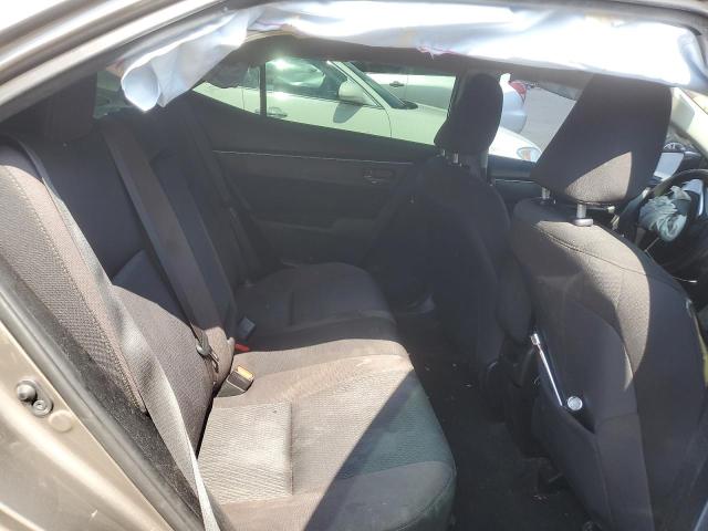 5YFBURHE1JP854567 - 2018 TOYOTA COROLLA L 灰色 照片 10