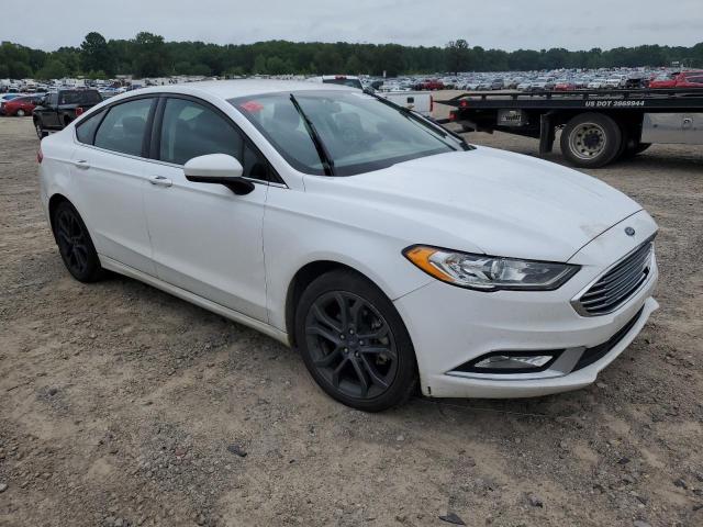 3FA6P0G71JR229190 - 2018 FORD FUSION S WHITE photo 4