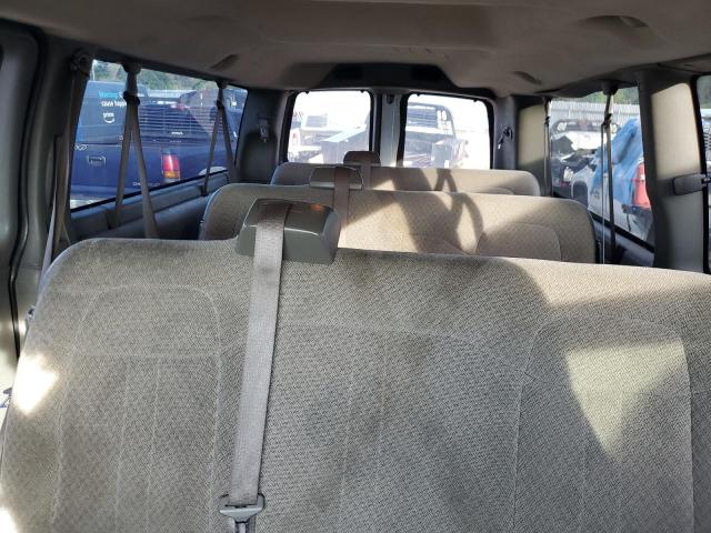 1GAZG1FG5C1137729 - 2012 CHEVROLET EXPRESS G3 LT WHITE photo 10