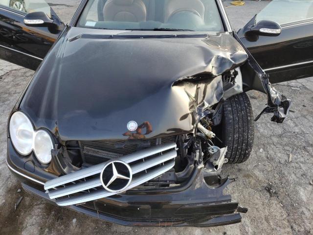 WDBTK56F58T096197 - 2008 MERCEDES-BENZ CLK 350 BLACK photo 11