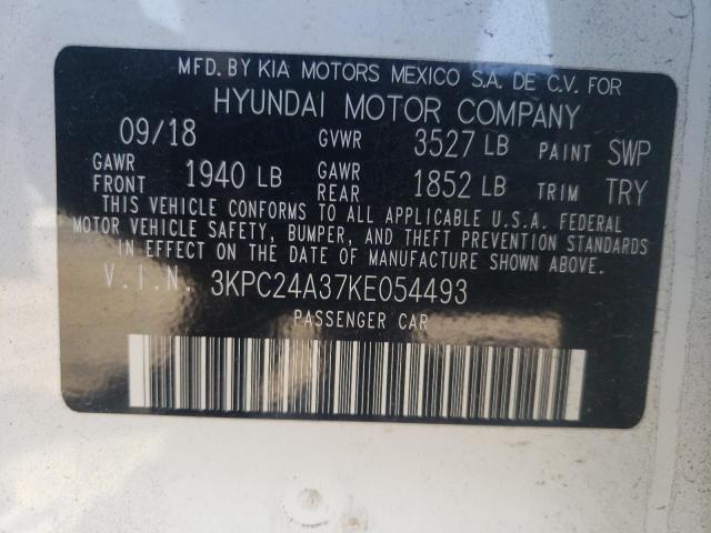 3KPC24A37KE054493 - 2019 HYUNDAI ACCENT SE WHITE photo 12