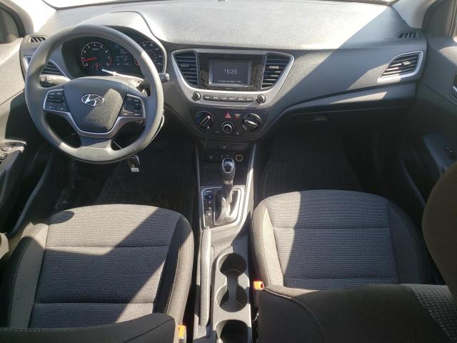 3KPC24A37KE054493 - 2019 HYUNDAI ACCENT SE WHITE photo 8