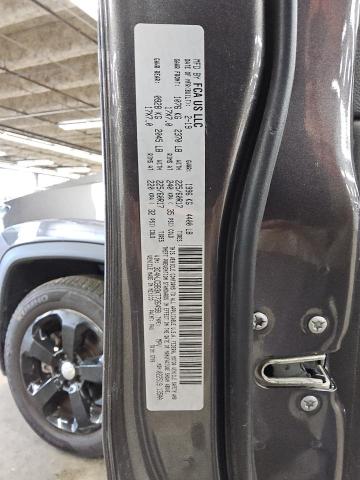 3C4NJCBB3KT726458 - 2019 JEEP COMPASS LATITUDE Графитовый фото 13