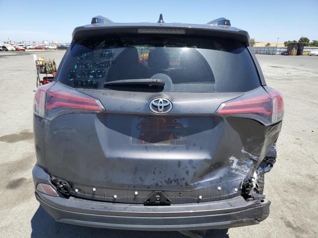 JTMBFREV6HJ168330 - 2017 TOYOTA RAV4 LE 灰色 照片 6