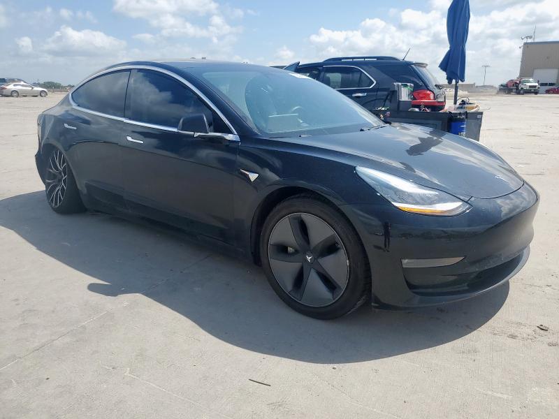5YJ3E1EAXJF123457 - 2018 TESLA MODEL 3 Negro foto 4