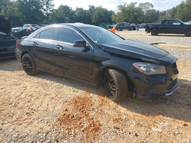 WDDSJ4EB7JN601102 - 2018 MERCEDES-BENZ CLA 250 BLACK photo 4