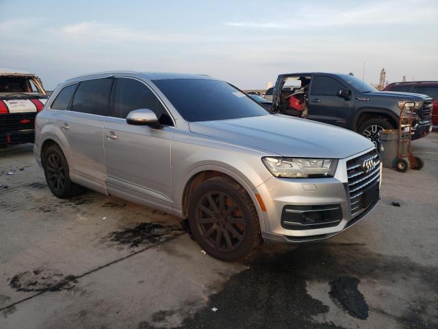 WA1VAAF78JD027318 - 2018 AUDI Q7 PRESTIGE SILVER photo 4