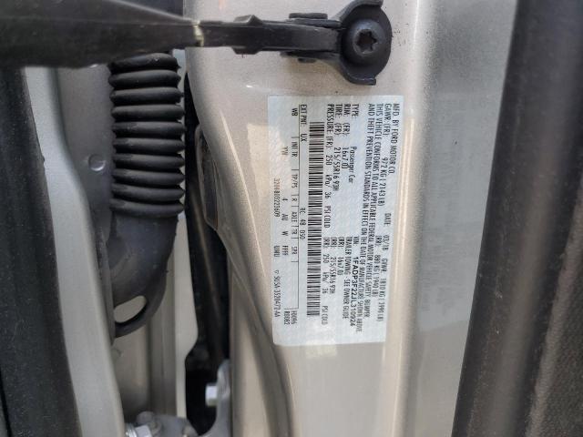 1FADP3F22JL310924 - 2018 FORD FOCUS SE Weiß Foto 13