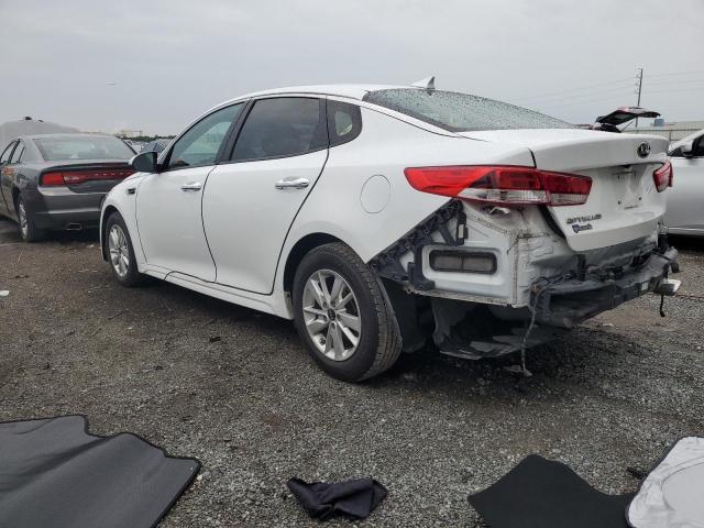 5XXGT4L37JG211747 - 2018 KIA OPTIMA LX WHITE photo 2