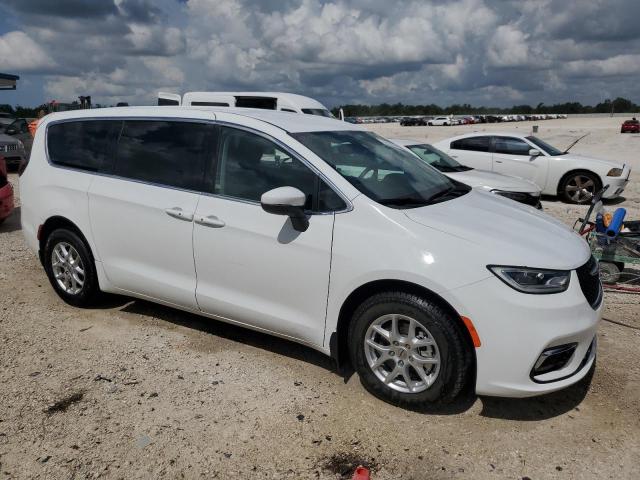 2C4RC1BG8PR507758 - 2023 CHRYSLER PACIFICA TOURING L WHITE photo 4