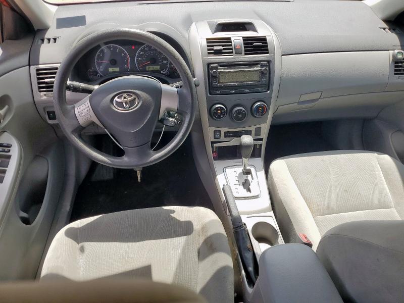 5YFBU4EE2CP045752 - 2012 TOYOTA COROLLA BASE წითელი ფოტო 8