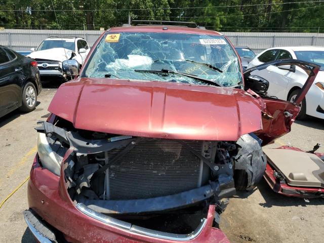 2A4RR8DG0BR649450 - 2011 CHRYSLER TOWN & COU TOURING L RED photo 5