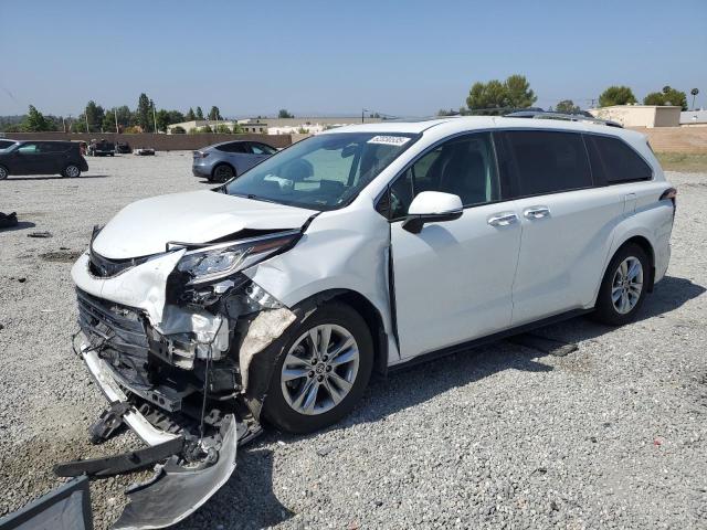 2022 TOYOTA SIENNA LIMITED, null
