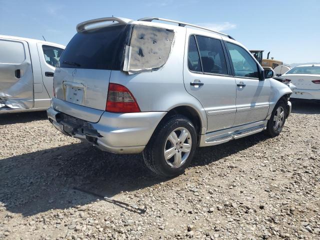 4JGAB57E35A558807 - 2005 MERCEDES-BENZ ML 350 银色 照片 3