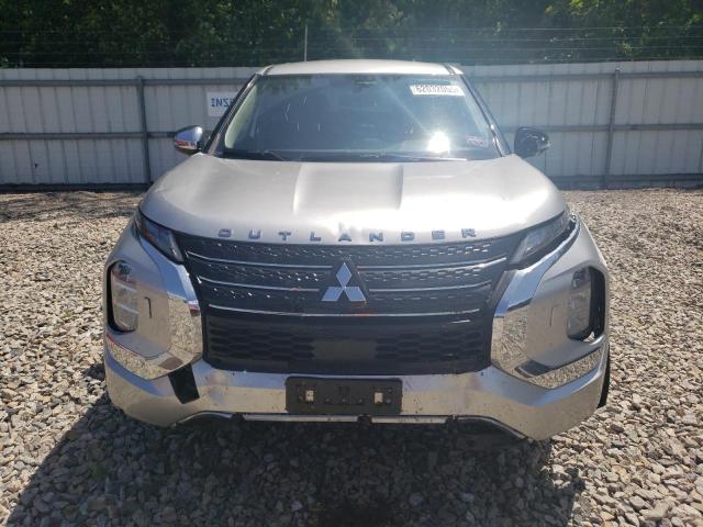 JA4J4TA82NZ034114 - 2022 MITSUBISHI OUTLANDER ES SILVER photo 5