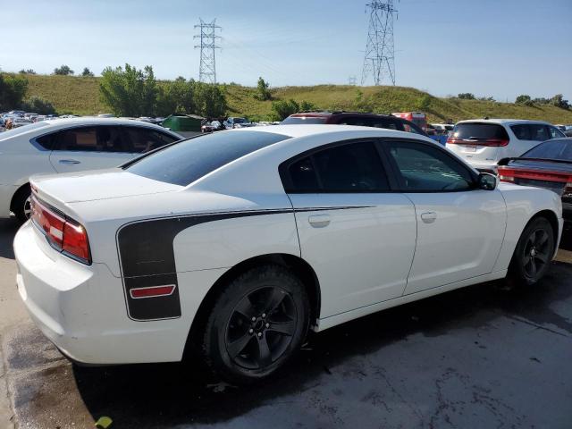 2C3CDXBG7EH130238 - 2014 DODGE CHARGER SE WHITE photo 3