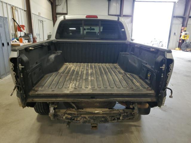 3TMJU62N96M010696 - 2006 TOYOTA TACOMA DOUBLE CAB PRERUNNER SILVER photo 6