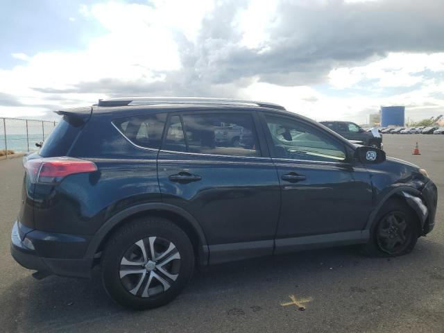 JTMZFREV3HJ100761 - 2017 TOYOTA RAV4 LE ლურჯი ფოტო 3