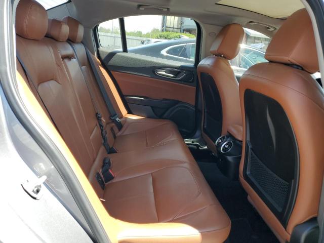 ZARFAEDN2H7555776 - 2017 ALFA ROMEO GIULIA Q4 灰色 照片 10