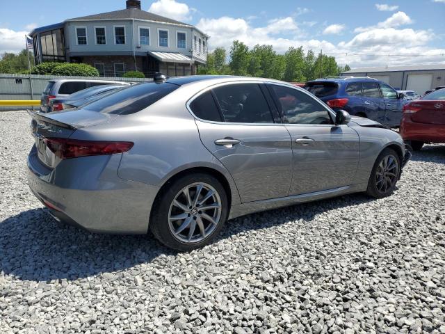 ZARFAEDN2H7555776 - 2017 ALFA ROMEO GIULIA Q4 灰色 照片 3