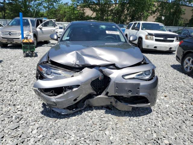 ZARFAEDN2H7555776 - 2017 ALFA ROMEO GIULIA Q4 灰色 照片 5