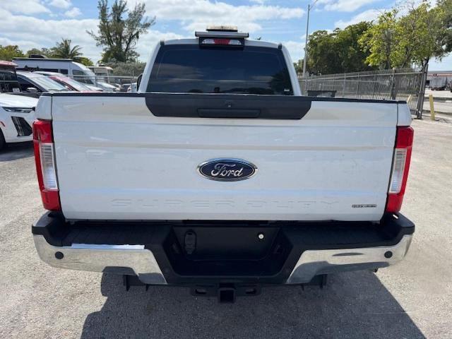 1FT7X2A60KEC91808 - 2019 FORD F250 SUPER DUTY WHITE photo 6